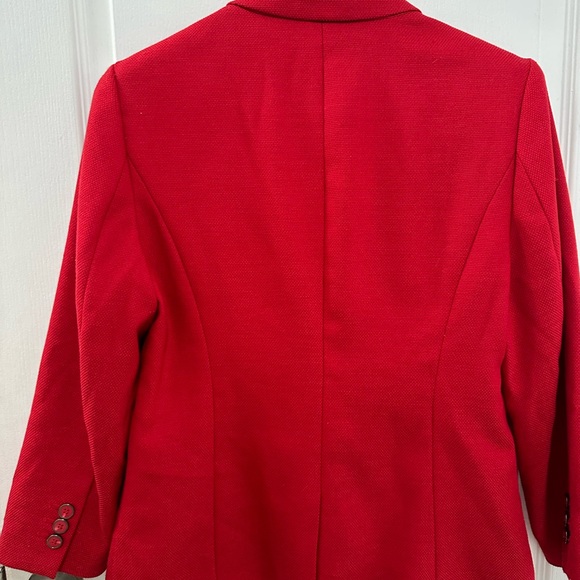 The Limited Red Single-Button Textured Blazer - Picture 4 of 7